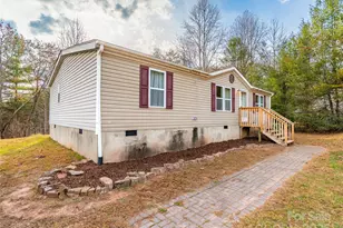 46 Misty Ridge Ln, Leicester, NC 28748 - Photo 2