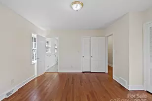 2111 Sagamore Rd, Charlotte, NC 28209 - Photo 22