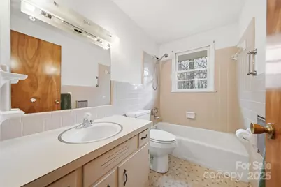 1922 30th Street NE, Hickory, NC 28601 - Photo 18