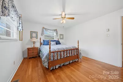 1922 30th Street NE, Hickory, NC 28601 - Photo 16