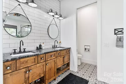 8250 Peninsula Lane, Sherrills Ford, NC 28673 - Photo 16