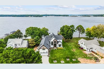 8250 Peninsula Lane, Sherrills Ford, NC 28673 - Photo 2