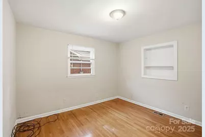 1801 Dallas Avenue, Charlotte, NC 28205 - Photo 14