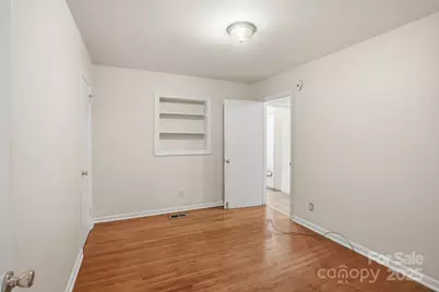 1801 Dallas Avenue, Charlotte, NC 28205 - Photo 16