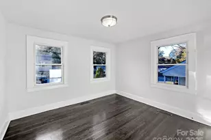 252 N Patterson St, Statesville, NC 28677 - Photo 4