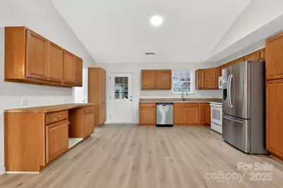 768 Cannonsburg Drive, Duncan, SC 29334 - Photo 8
