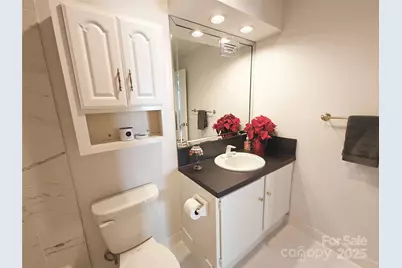1323 Queens Road #321, Charlotte, NC 28207 - Photo 14