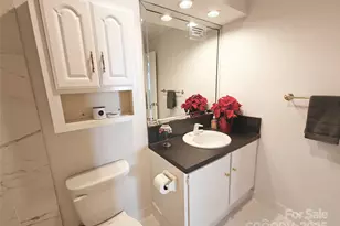 1323 Queens Rd, Charlotte, NC 28207 - Photo 14