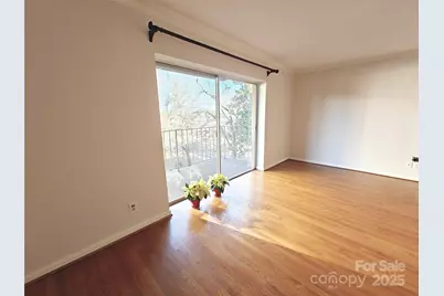 1323 Queens Road #321, Charlotte, NC 28207 - Photo 4