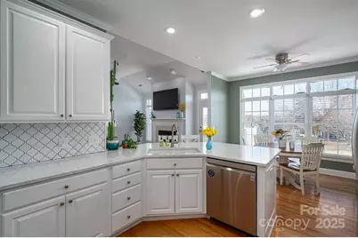 2616 Nicklaus Court NE, Conover, NC 28613 - Photo 10