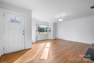 313 17th St NW, Hickory, NC 28601 - Photo 4