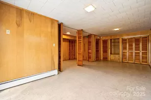 313 17th St NW, Hickory, NC 28601 - Photo 28