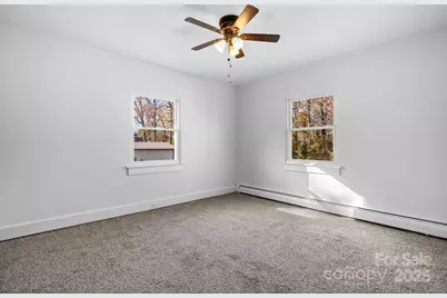 313 17th Street NW, Hickory, NC 28601 - Photo 14