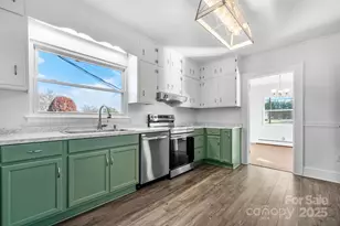 313 17th St NW, Hickory, NC 28601 - Photo 10