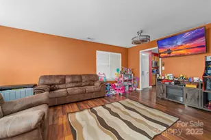 10338 Covingtonwood Dr, Charlotte, NC 28214 - Photo 12