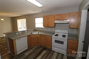 1001 Boulder Dr, Concord, NC 28025 - Photo 4