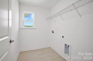 1023 WT Ferguson Dr, Matthews, NC 28104 - Photo 16