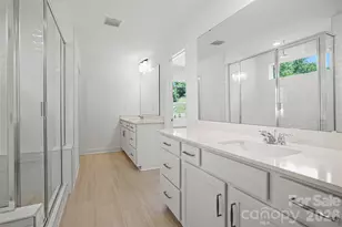 1023 WT Ferguson Dr, Matthews, NC 28104 - Photo 14