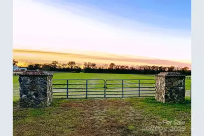 1663 Mayhugh Road, Chester, SC 29706 - Photo 14