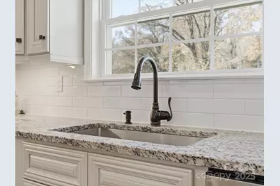 3211 Oakdale Road, Charlotte, NC 28216 - Photo 16