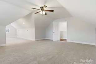 3211 Oakdale Rd, Charlotte, NC 28216 - Photo 34