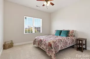 3211 Oakdale Rd, Charlotte, NC 28216 - Photo 36