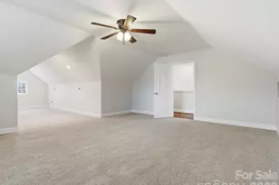 3211 Oakdale Rd, Charlotte, NC 28216 - Photo 32