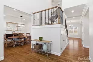 3211 Oakdale Rd, Charlotte, NC 28216 - Photo 4