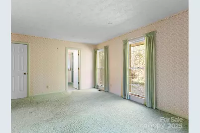 110 Yardley Court, Hendersonville, NC 28739 - Photo 18