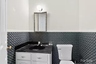 110 Yardley Ct, Hendersonville, NC 28739 - Photo 16