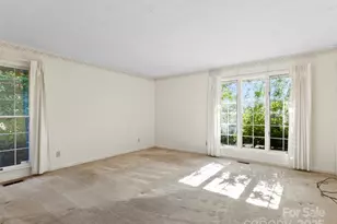 110 Yardley Ct, Hendersonville, NC 28739 - Photo 22