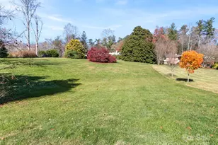 110 Yardley Ct, Hendersonville, NC 28739 - Photo 4