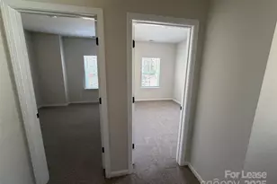 9717 Misenheimer Rd, Charlotte, NC 28215 - Photo 8