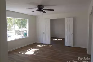 2208 Community Park Dr, Matthews, NC 28104 - Photo 2