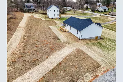 143 Old Nc 20 Highway, Alexander, NC 28701 - Photo 8