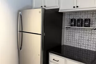 2520 Stradbrook Dr, Charlotte, NC 28210 - Photo 6