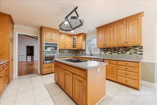 3212 Nancy Creek Rd, Charlotte, NC 28270 - Photo 6