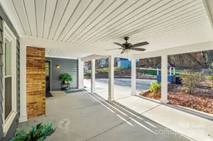 9401 Elvis Dr, Charlotte, NC 28215 - Photo 36