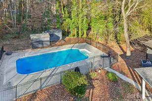 9401 Elvis Dr, Charlotte, NC 28215 - Photo 44