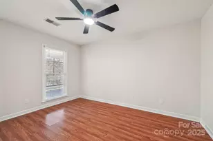 9401 Elvis Dr, Charlotte, NC 28215 - Photo 28