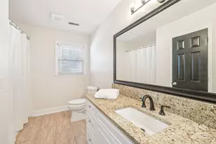 9401 Elvis Dr, Charlotte, NC 28215 - Photo 34