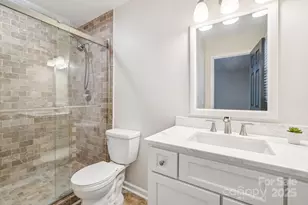 9401 Elvis Dr, Charlotte, NC 28215 - Photo 26