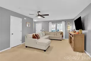 725 Lynville Ln, Rock Hill, SC 29730 - Photo 8