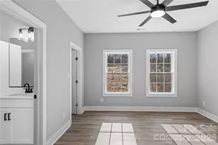 2328 Summerlin St, Winston Salem, NC 27103 - Photo 14
