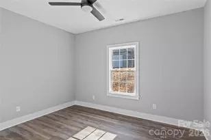 2328 Summerlin St, Winston Salem, NC 27103 - Photo 24
