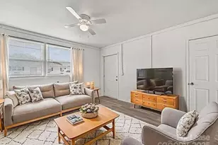 200 York St, Chester, SC 29706 - Photo 1