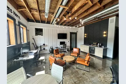 1930 Freedom Drive, Charlotte, NC 28208 - Photo 2