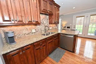 2124 Layton Ln, Newton, NC 28658 - Photo 14