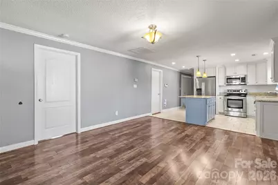 107 Belton Avenue, Mount Holly, NC 28120 - Photo 4