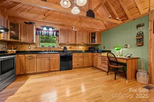 23 Jay Foster Way, Saluda, NC 28773 - Photo 10